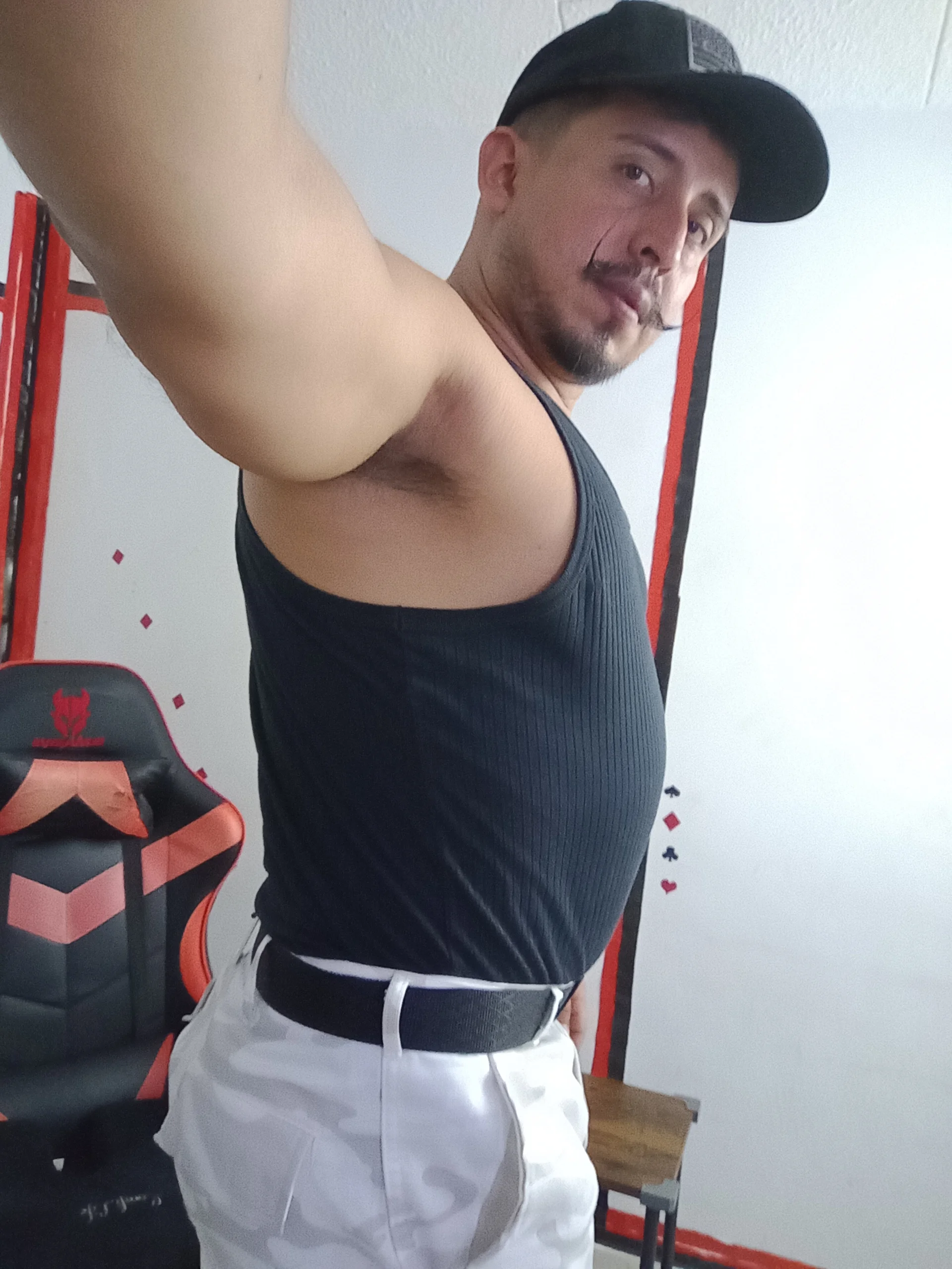 XXX Porn Photo of Nude KalethBigDick 1814