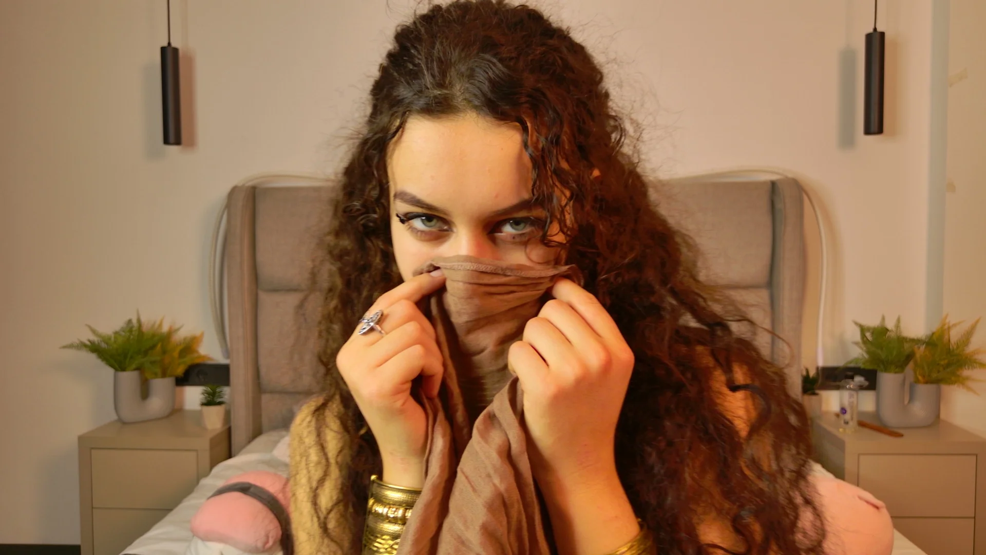 XXX Porn Photo of Nude Luna_Starlight 43