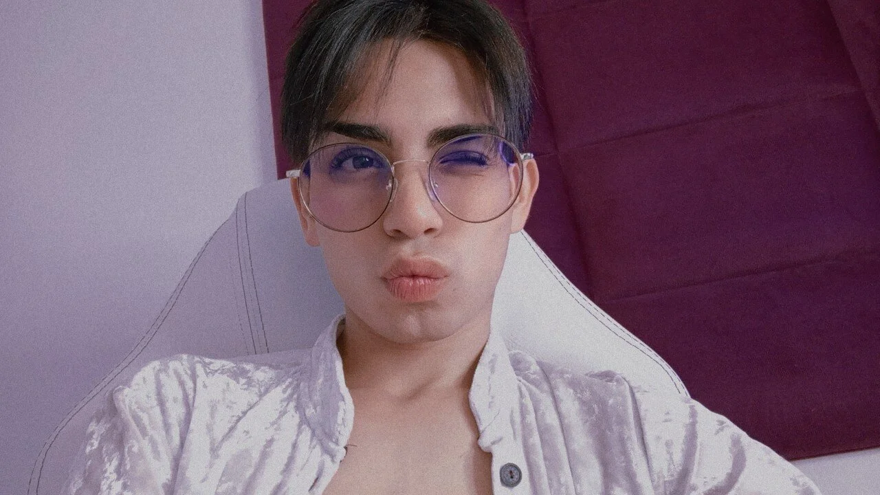 XXX Porn Photo of Nude OwenBluee 5