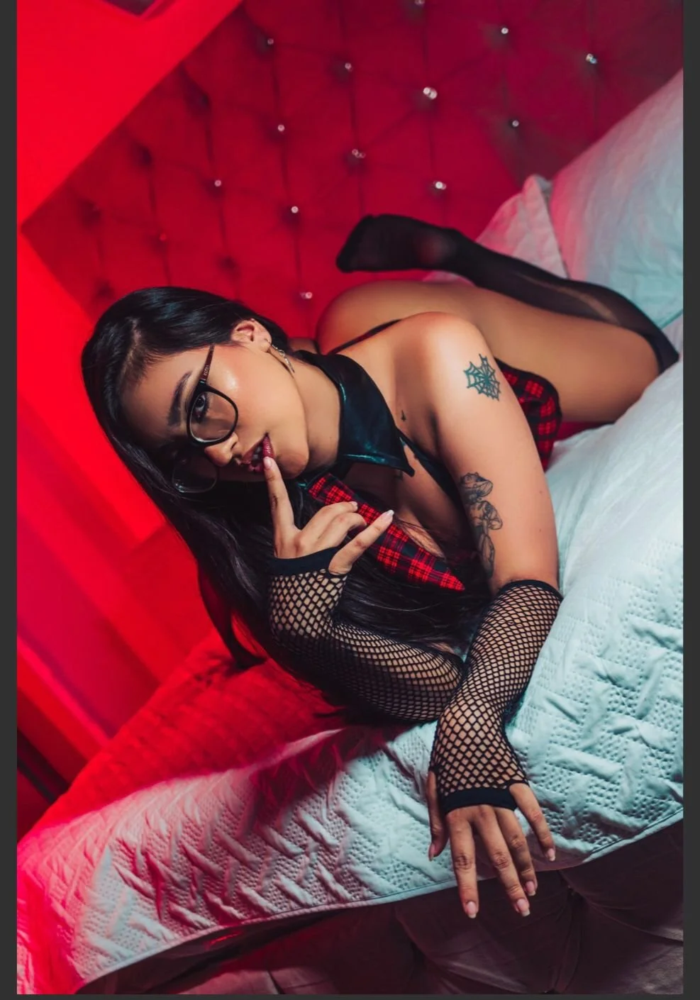 XXX Porn Photo of Nude AgathaHowland_ 2