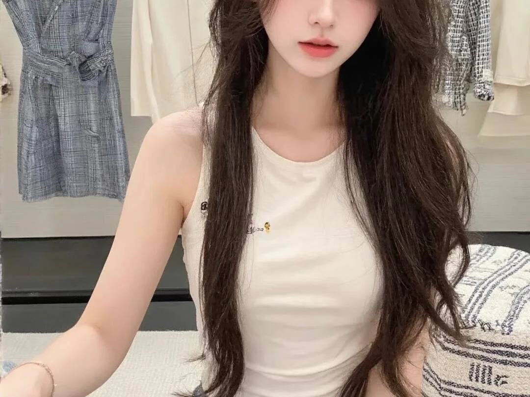 XXX Porn Photo of Nude 17AiAi 2