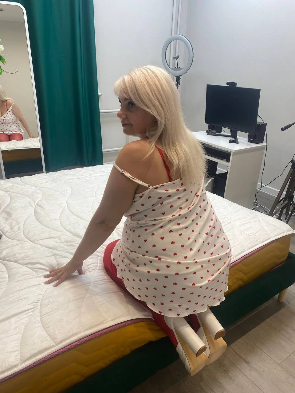 XXX Porn Photo of Nude Hella_Fabel 25