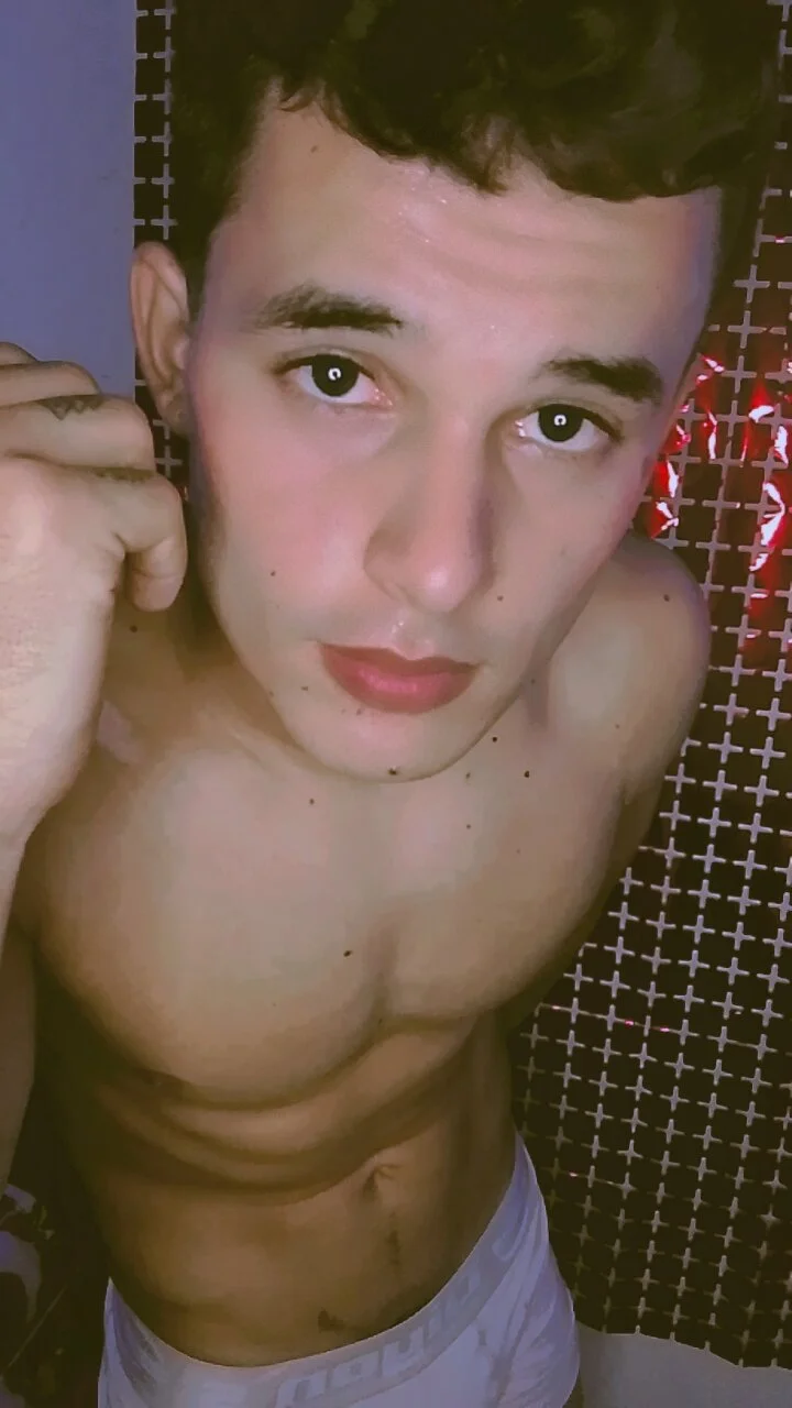XXX Porn Photo of Nude wendyfreddy 35