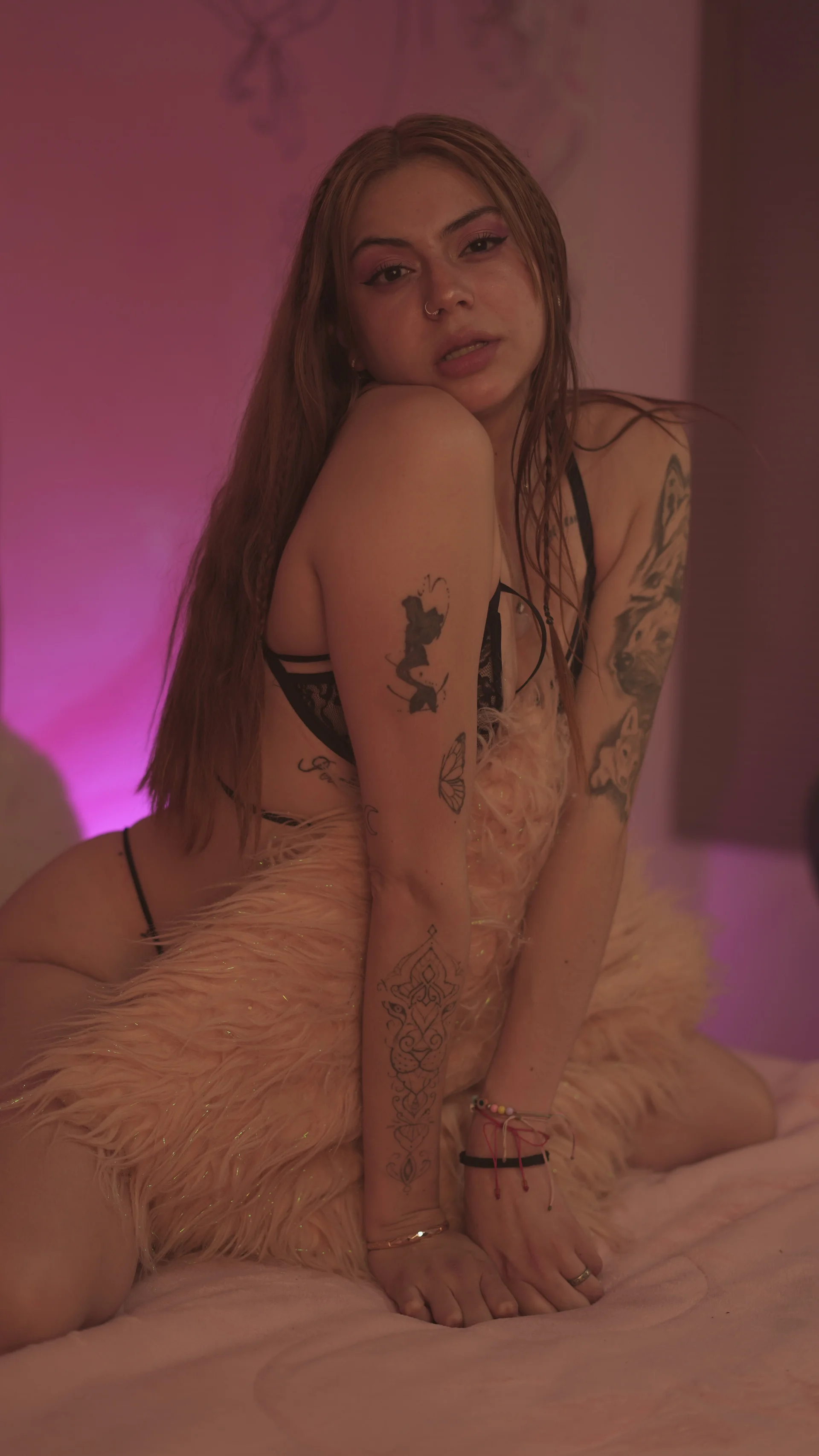 XXX Porn Photo of Nude april_dumont 15