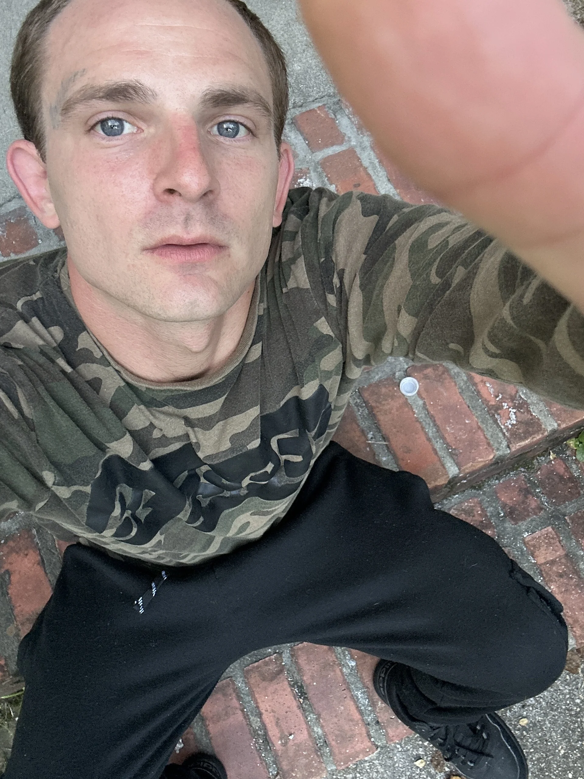XXX Porn Photo of Nude Makemestroke2u 1