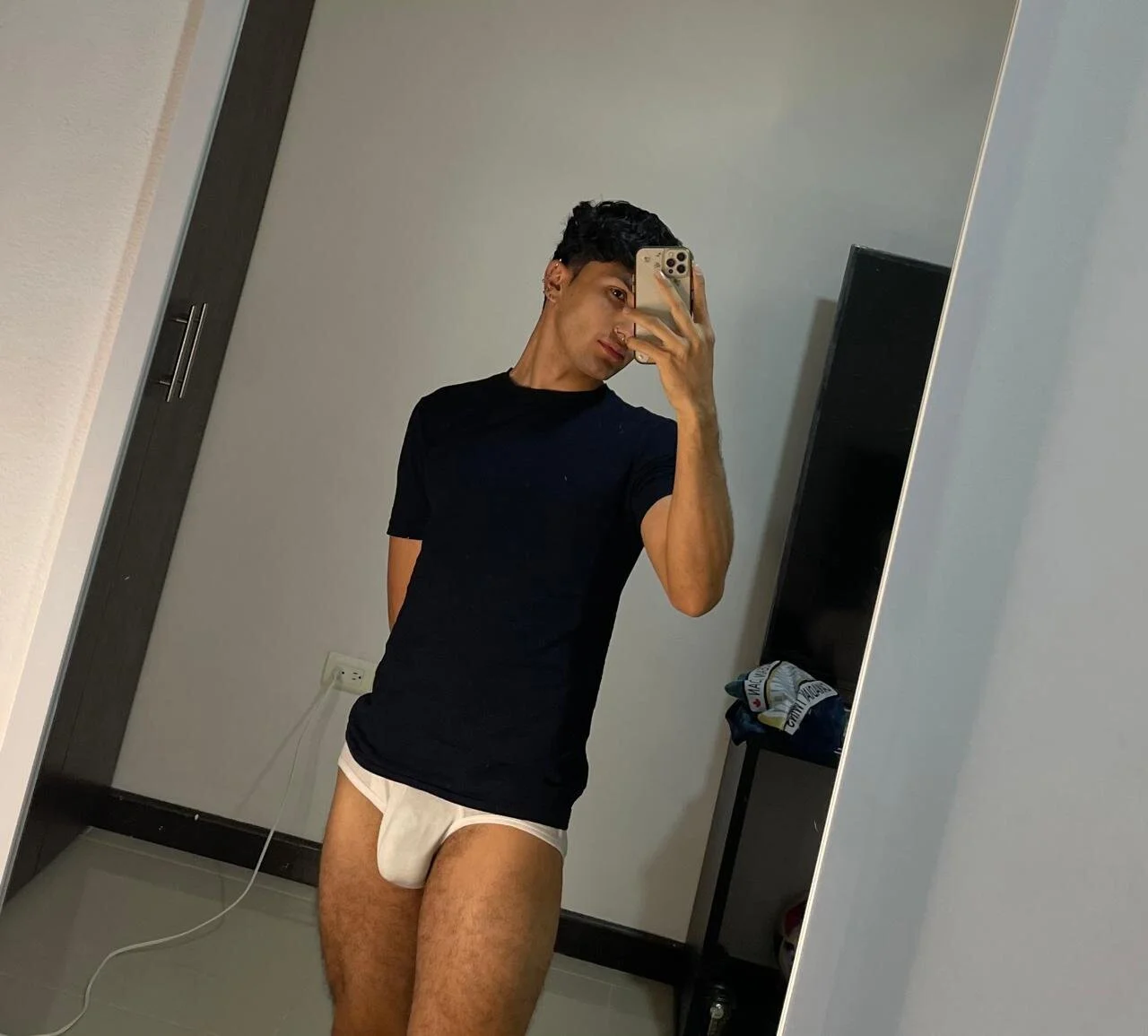 XXX Porn Photo of Nude Valerio_James7 58