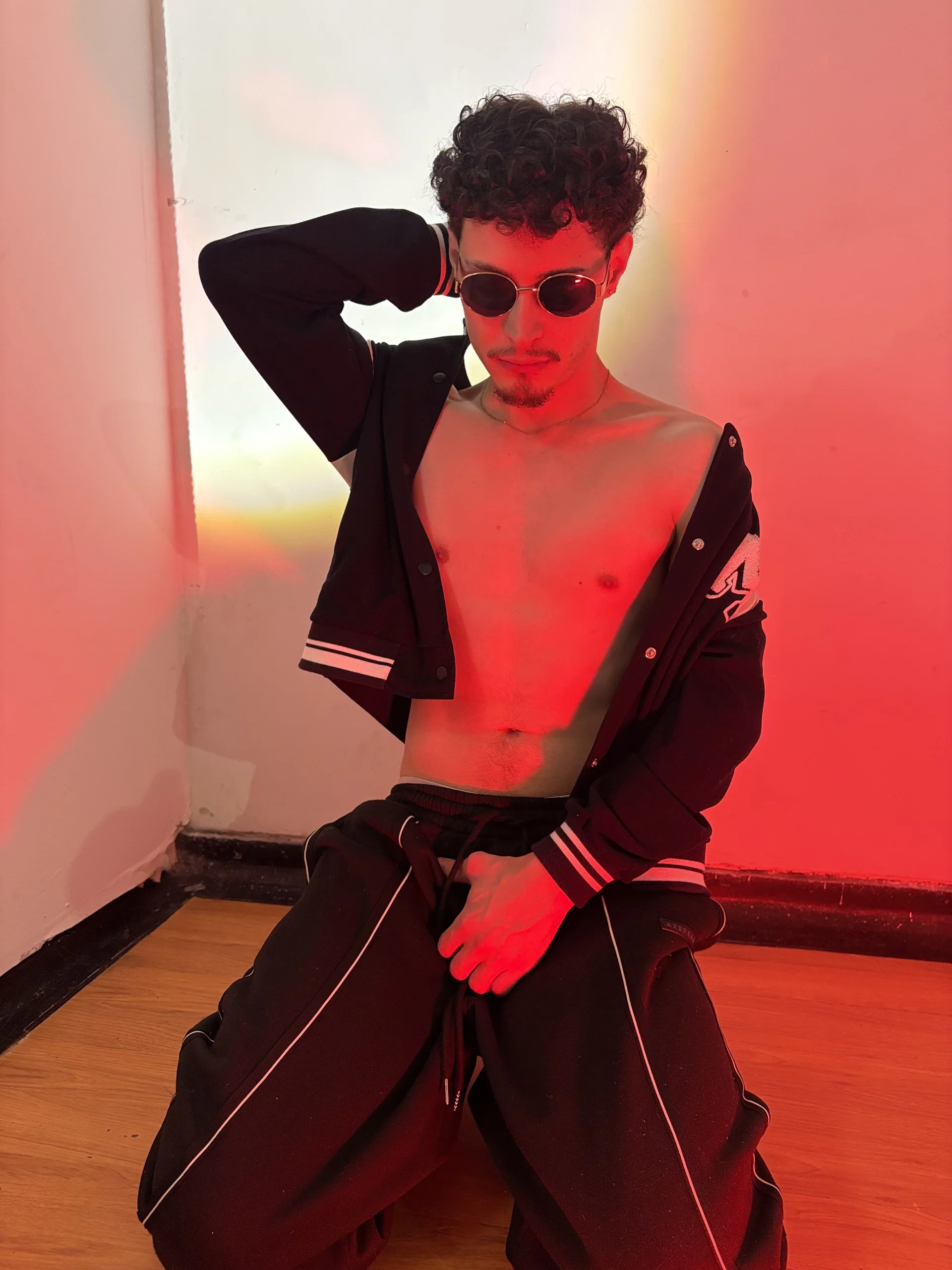 XXX Porn Photo of Nude Alexlux1 24