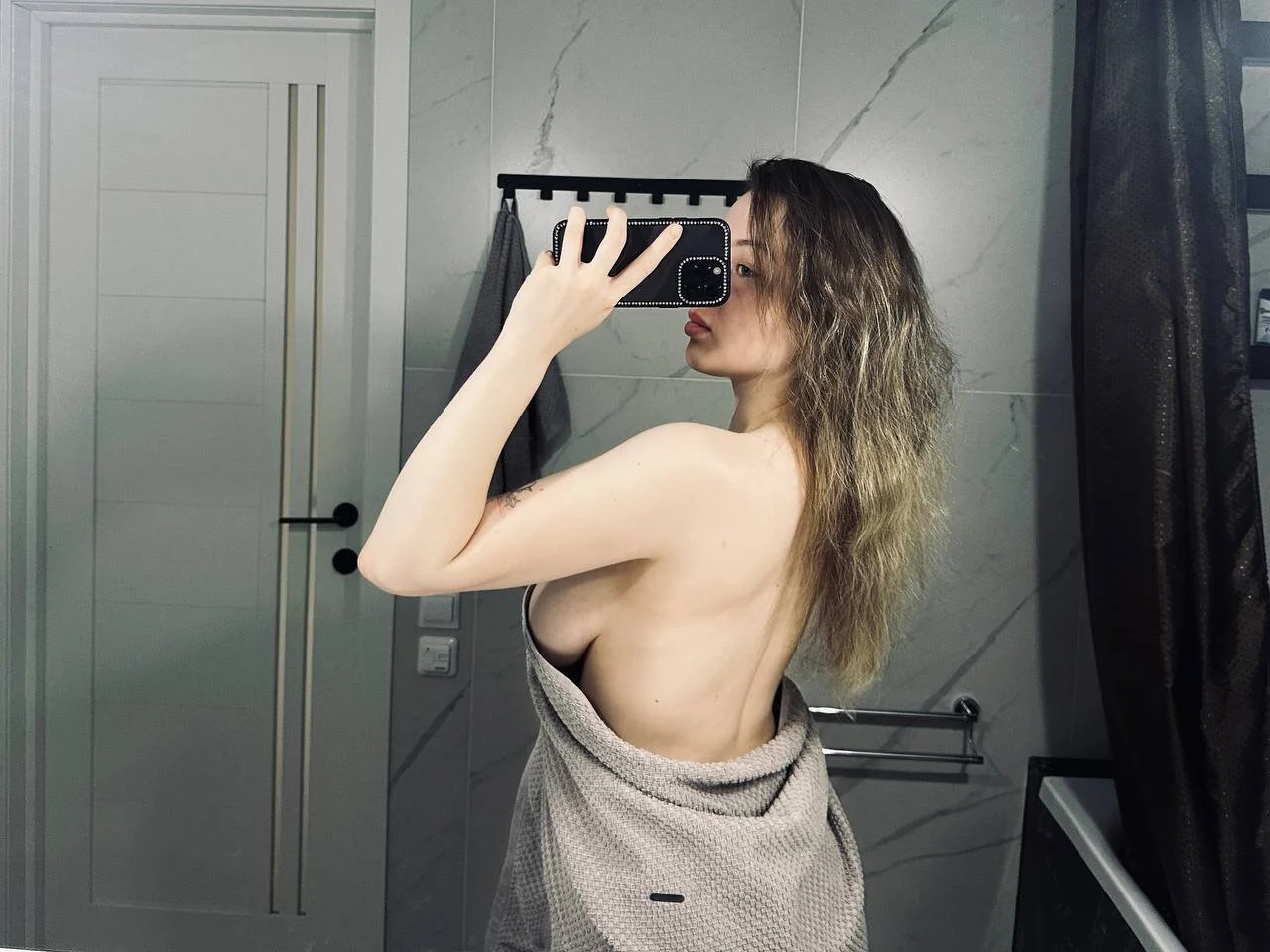 XXX Porn Photo of Nude Bornsexyesterday 8