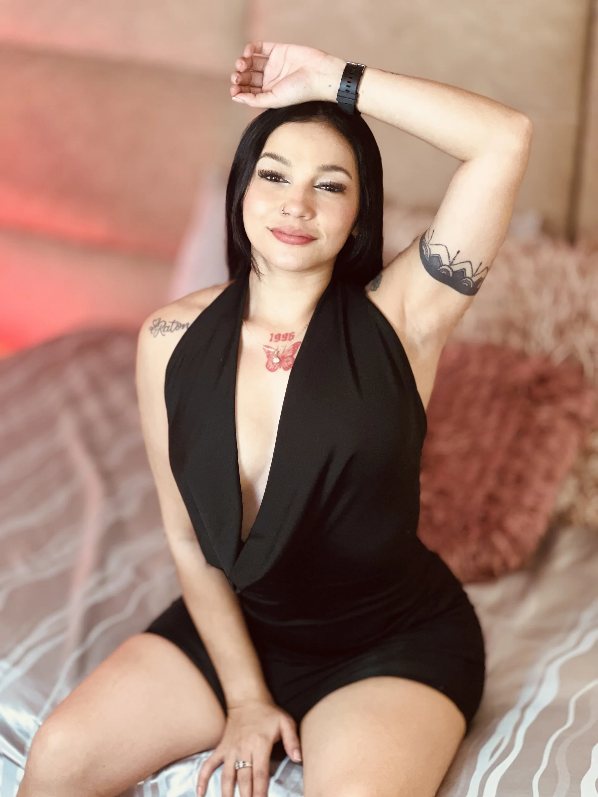 XXX Porn Photo of Nude MayaaCross 7