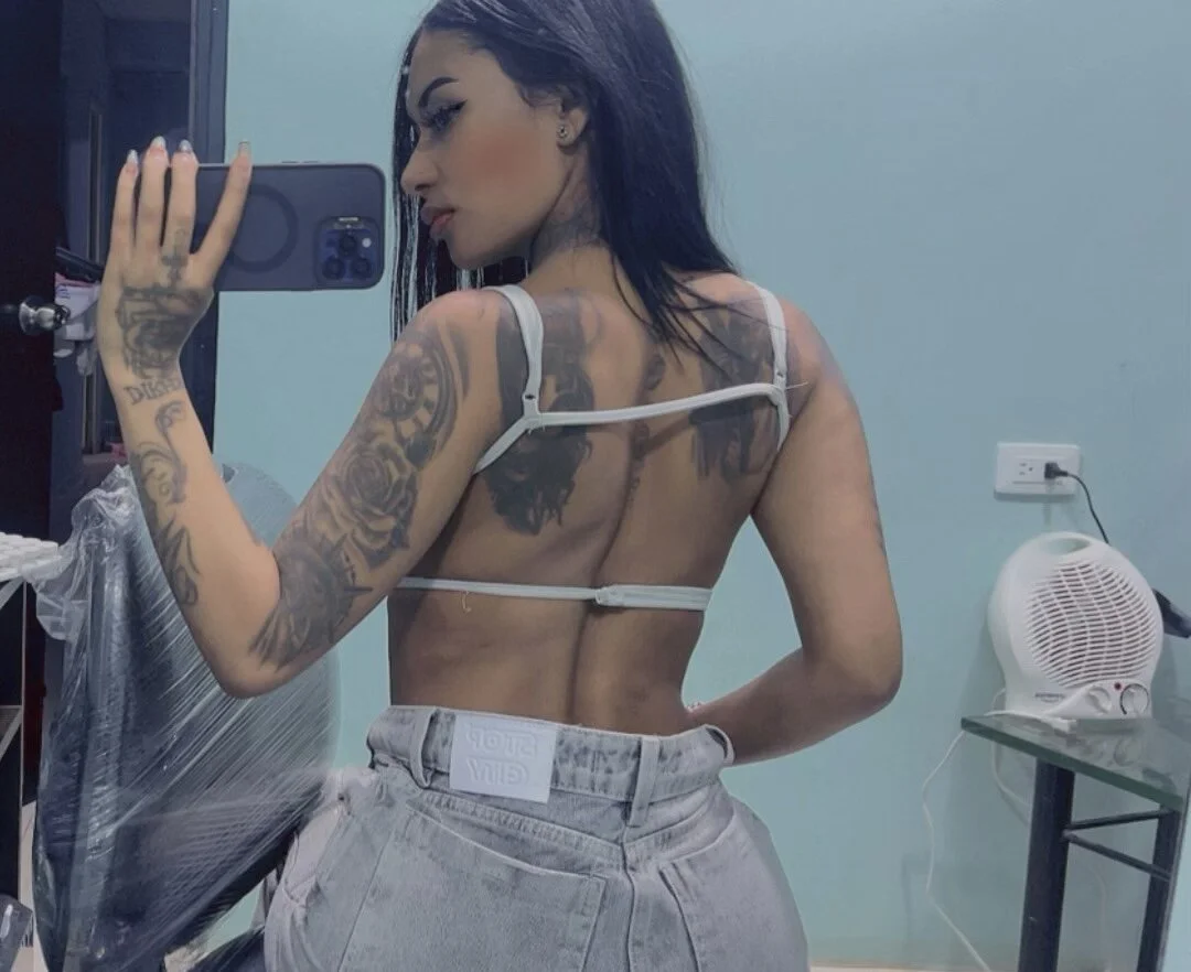 XXX Porn Photo of Nude Karina_Garcia21 7