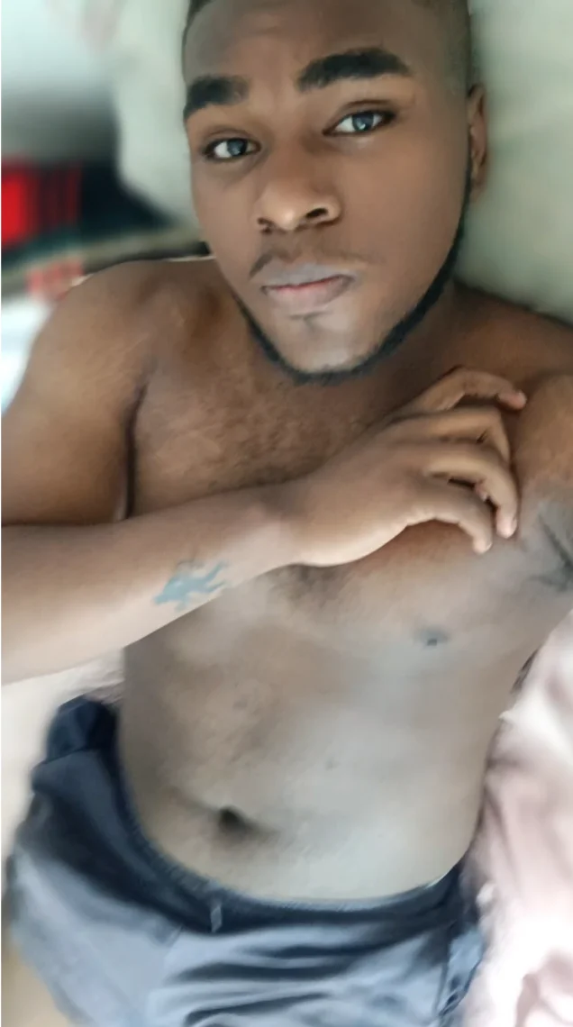 XXX Porn Photo of Nude ANDREW_VALENCIA 2