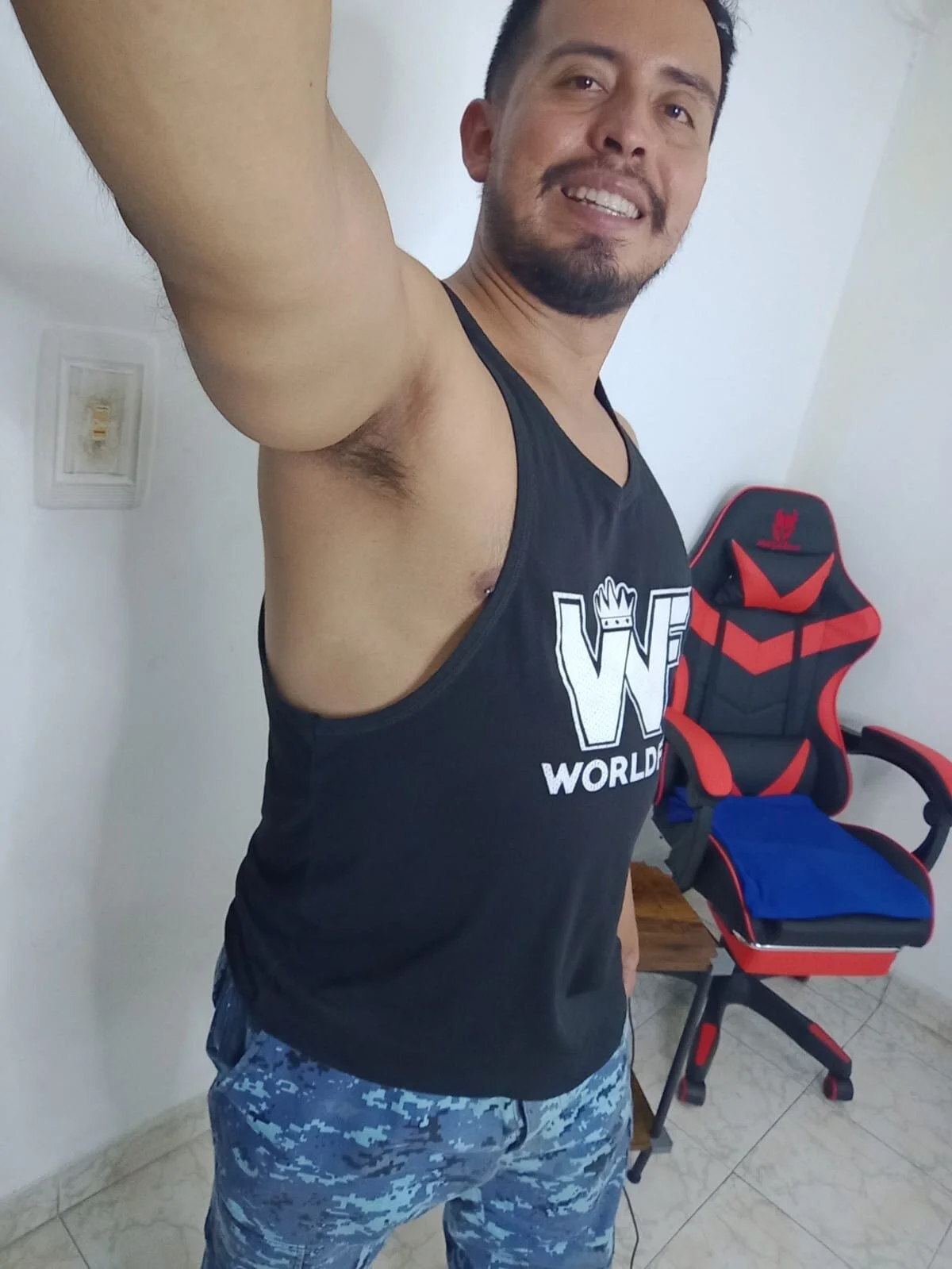 XXX Porn Photo of Nude KalethBigDick 285