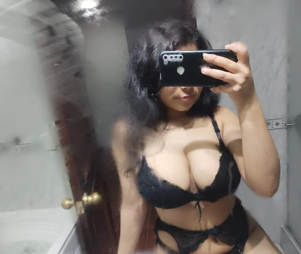 XXX Porn Photo of Nude freya69_ 3