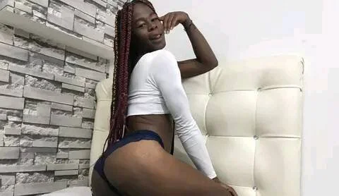 XXX Porn Photo of Nude MistressOriana 1