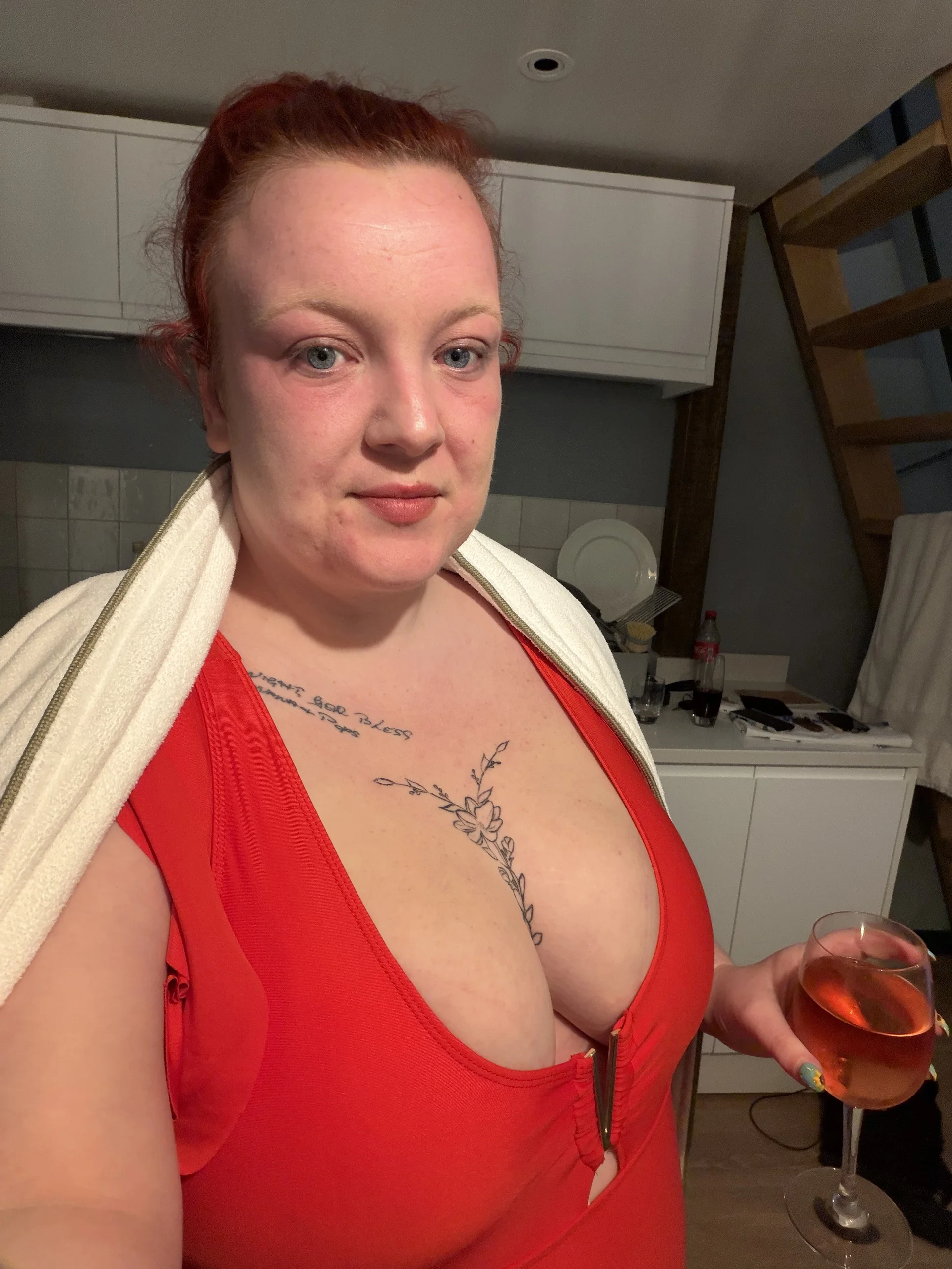 XXX Porn Photo of Nude busty-bella1 6