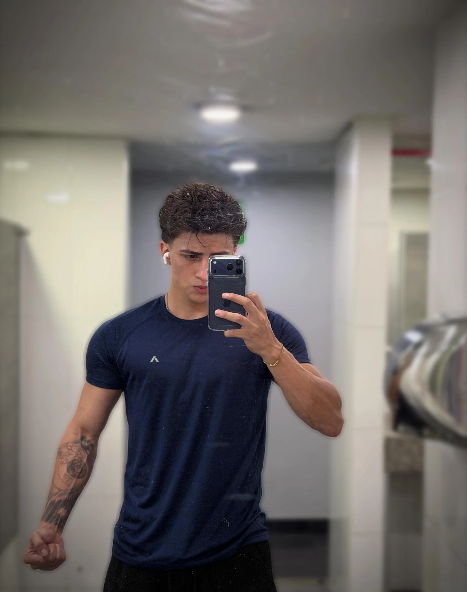 XXX Porn Photo of Nude salvatore_romanoo 2