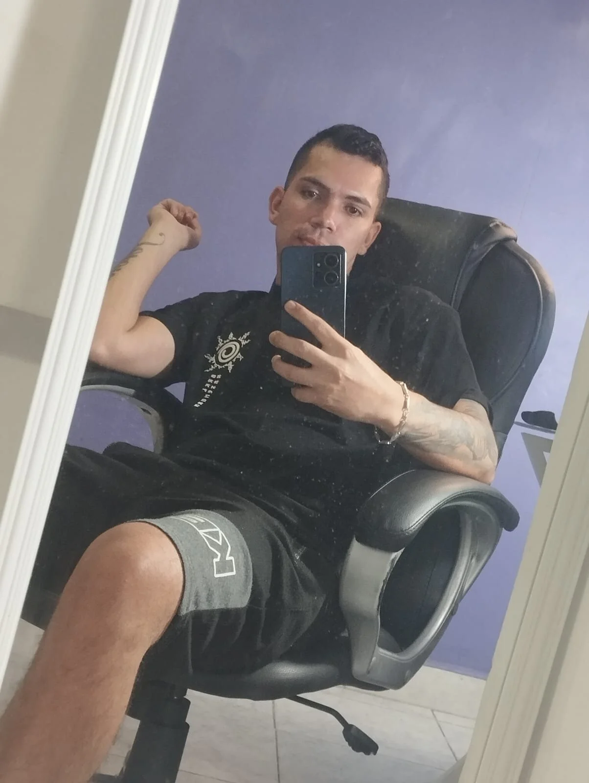 XXX Porn Photo of Nude Mateew__ 3