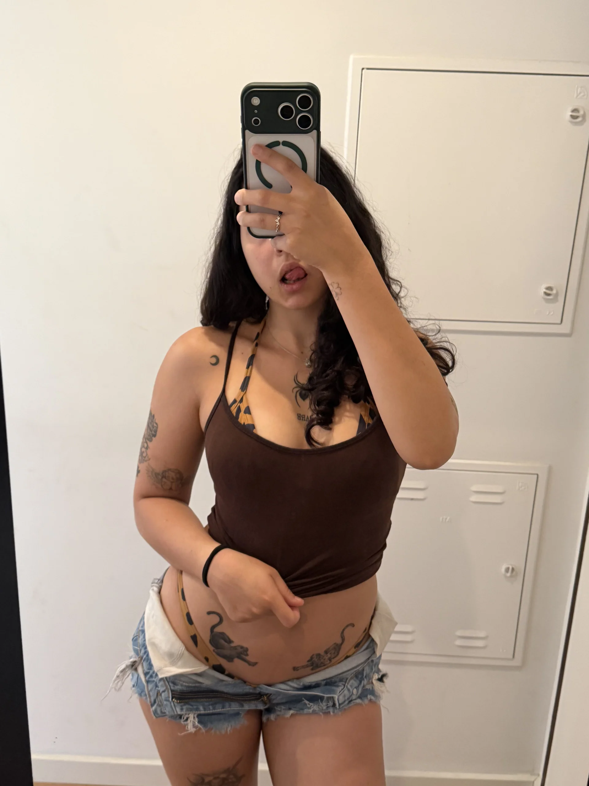 XXX Porn Photo of Nude rossilaari 13