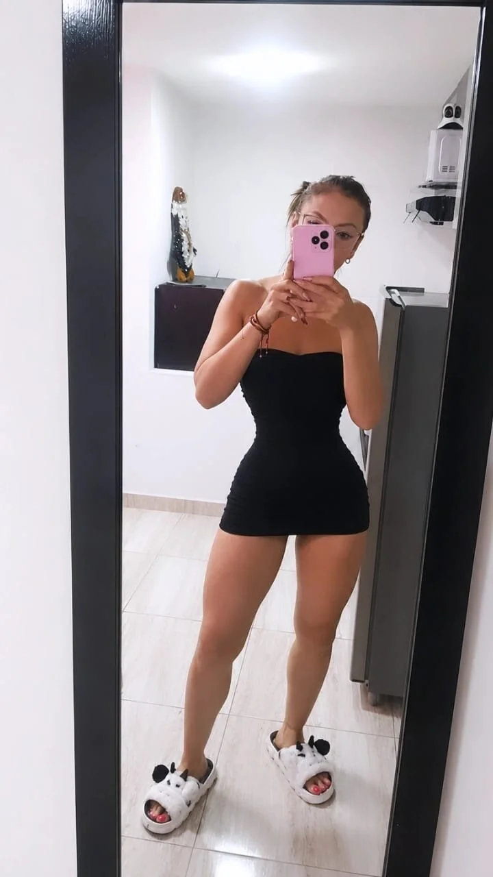 XXX Porn Photo of Nude simona_hourglass 28