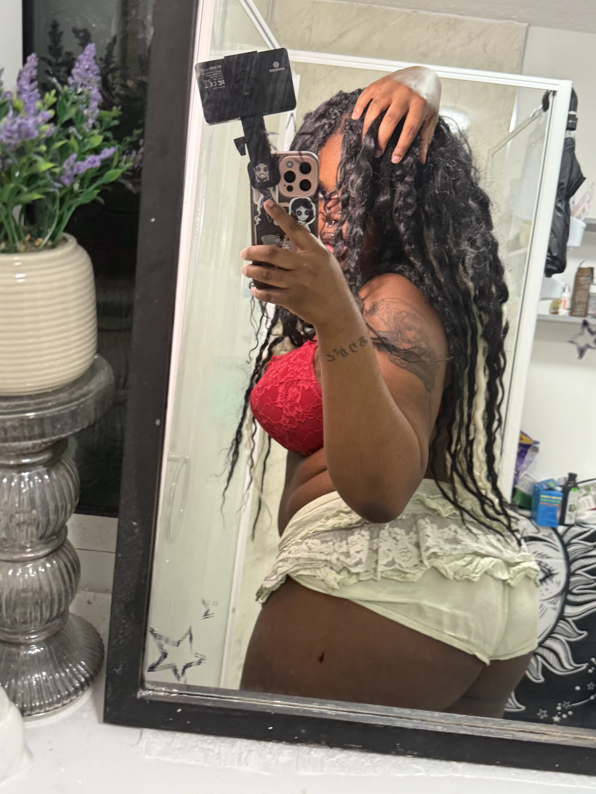 XXX Porn Photo of Nude vampbimbodoll 9