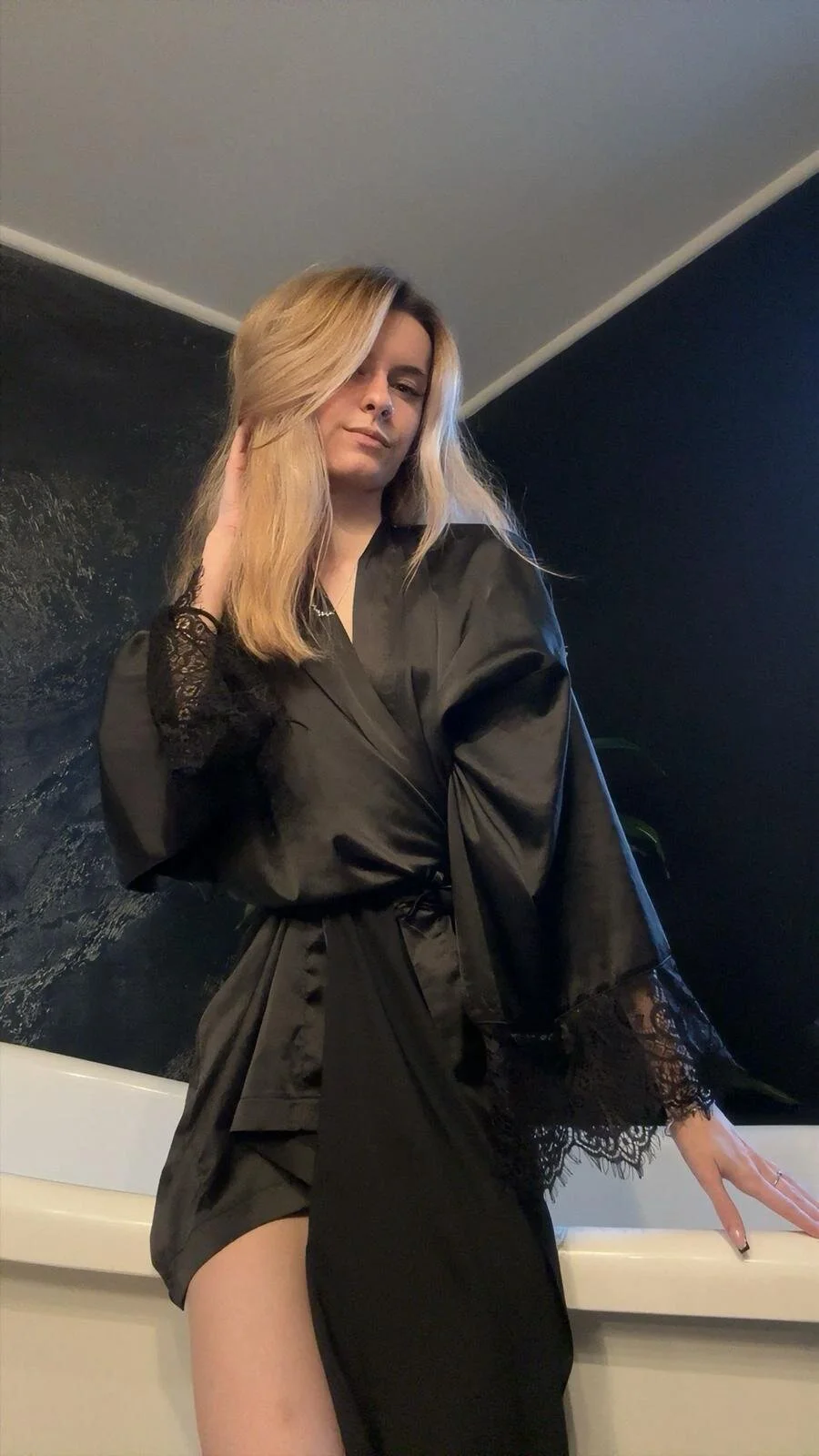 XXX Porn Photo of Nude RoxanneJoy 18