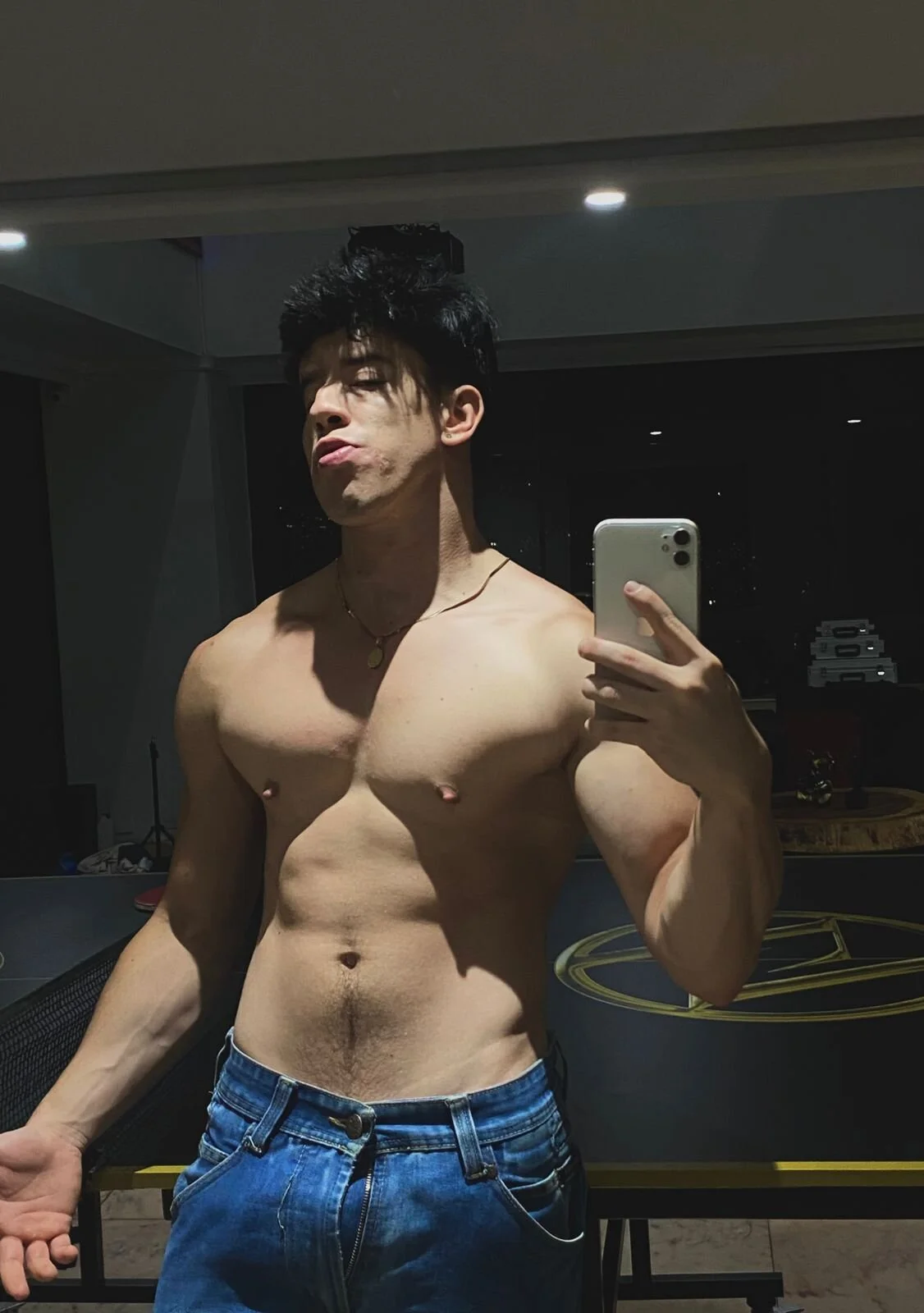 XXX Porn Photo of Nude maxxcooper1 11