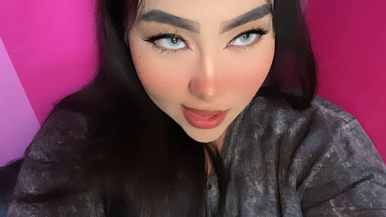 XXX Porn Photo of Nude Emily_Black1 5