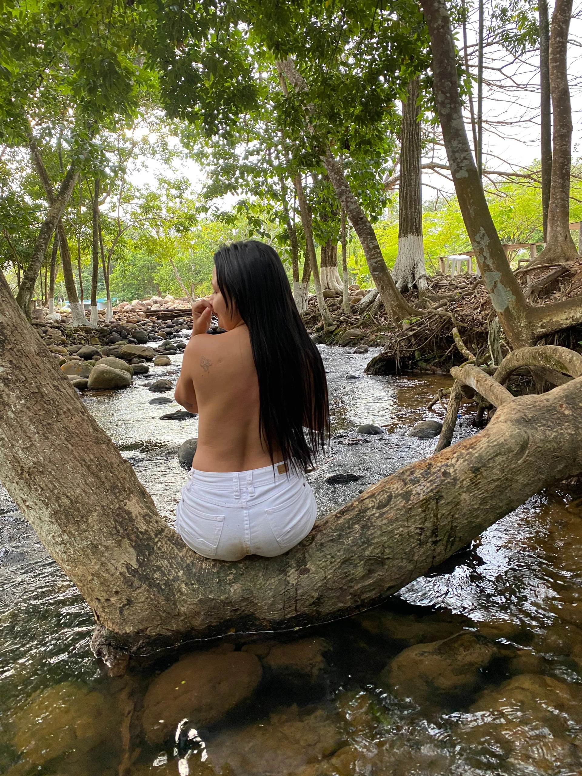 XXX Porn Photo of Nude floramarilla 15