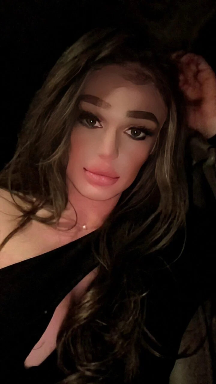 XXX Porn Photo of Nude ImCarolinaCutiexxx 21