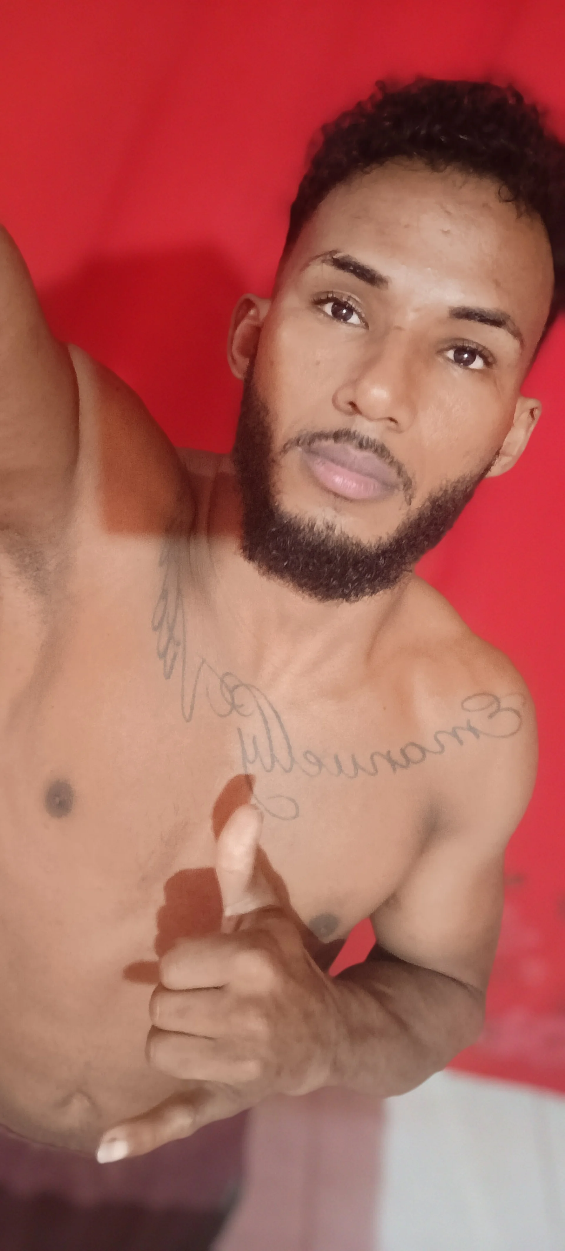 XXX Porn Photo of Nude Gustavo4244 1