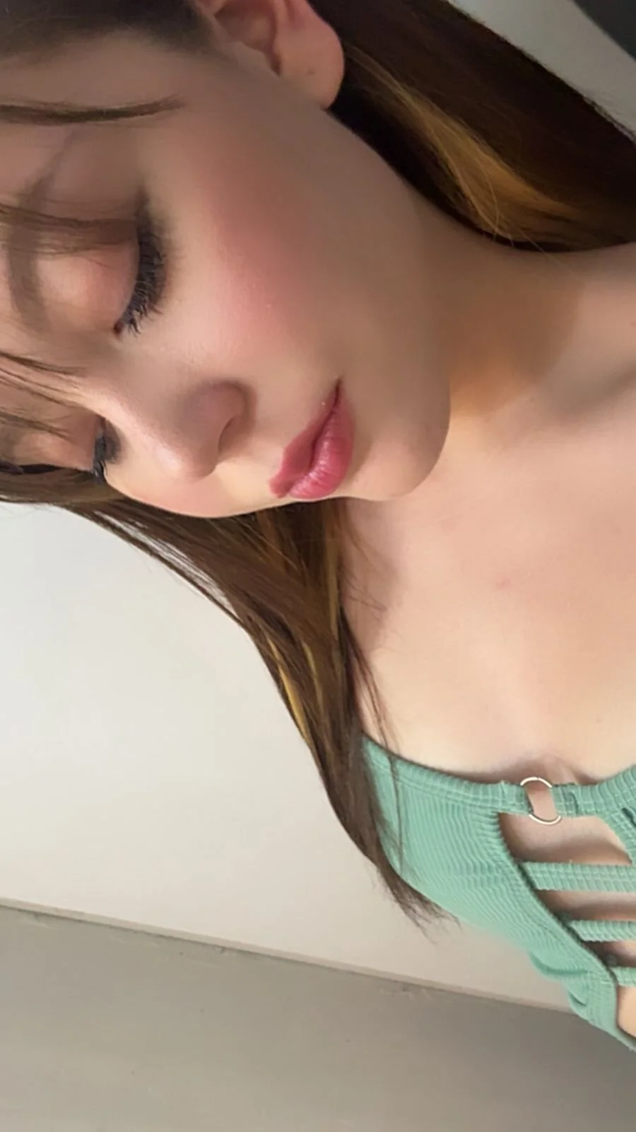 XXX Porn Photo of Nude AlaiaDoll 2