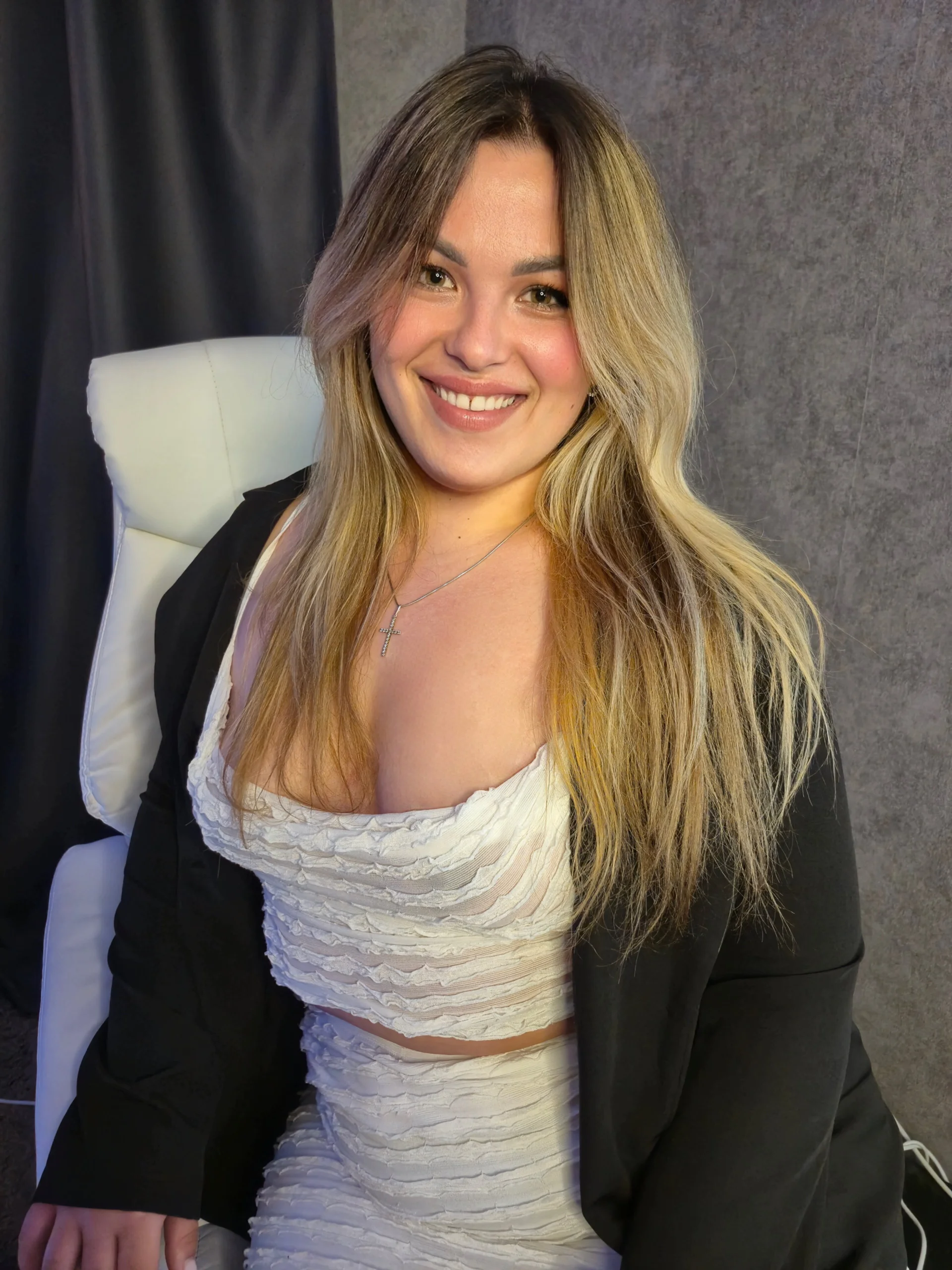 XXX Porn Photo of Nude AlissyaGrayy 27