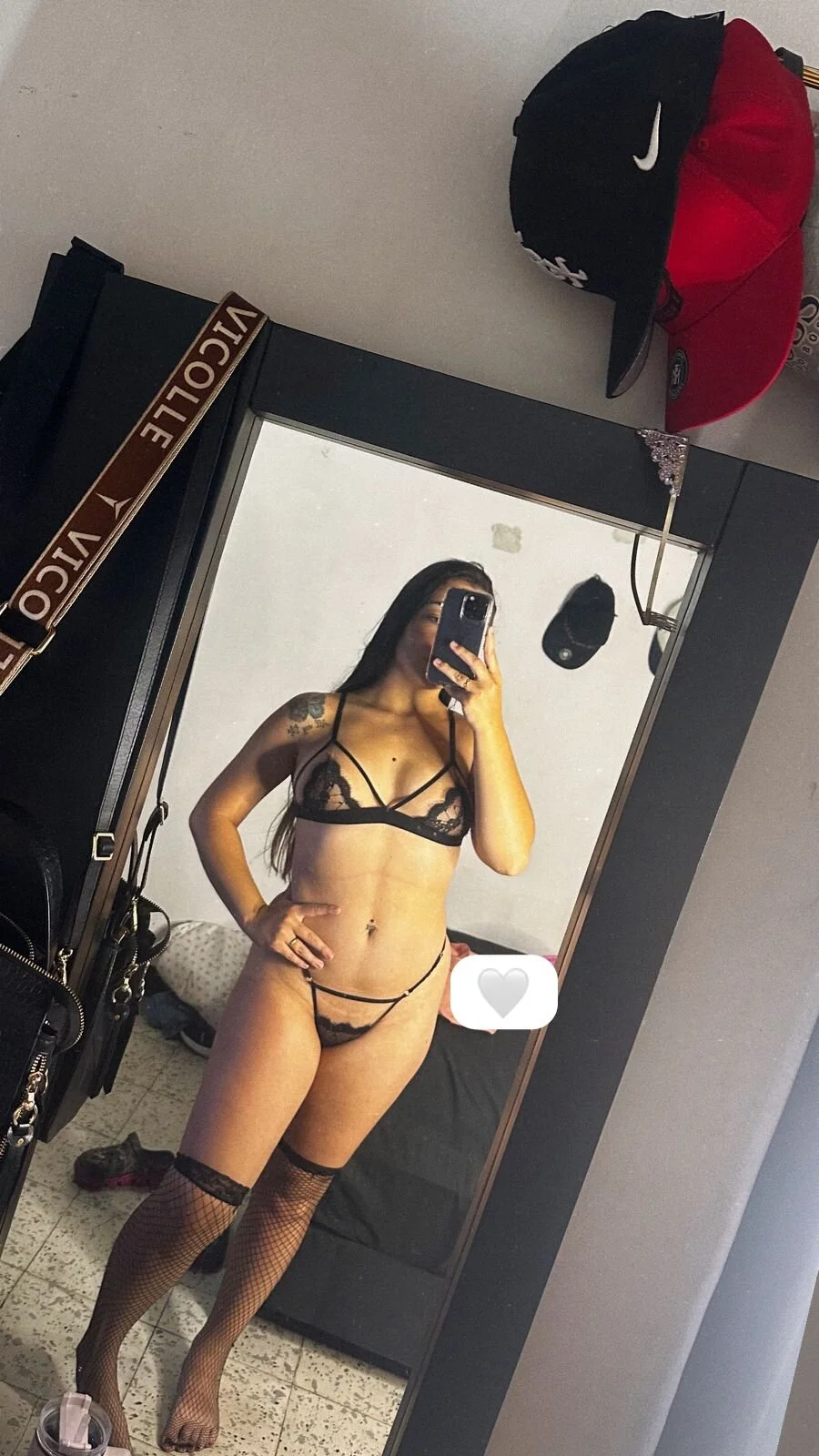 XXX Porn Photo of Nude Pamelaa_moon1 2