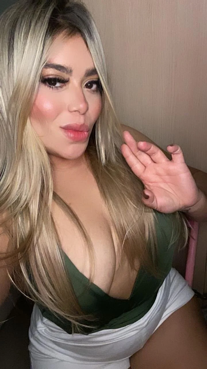 XXX Porn Photo of Nude Youmona_em 2