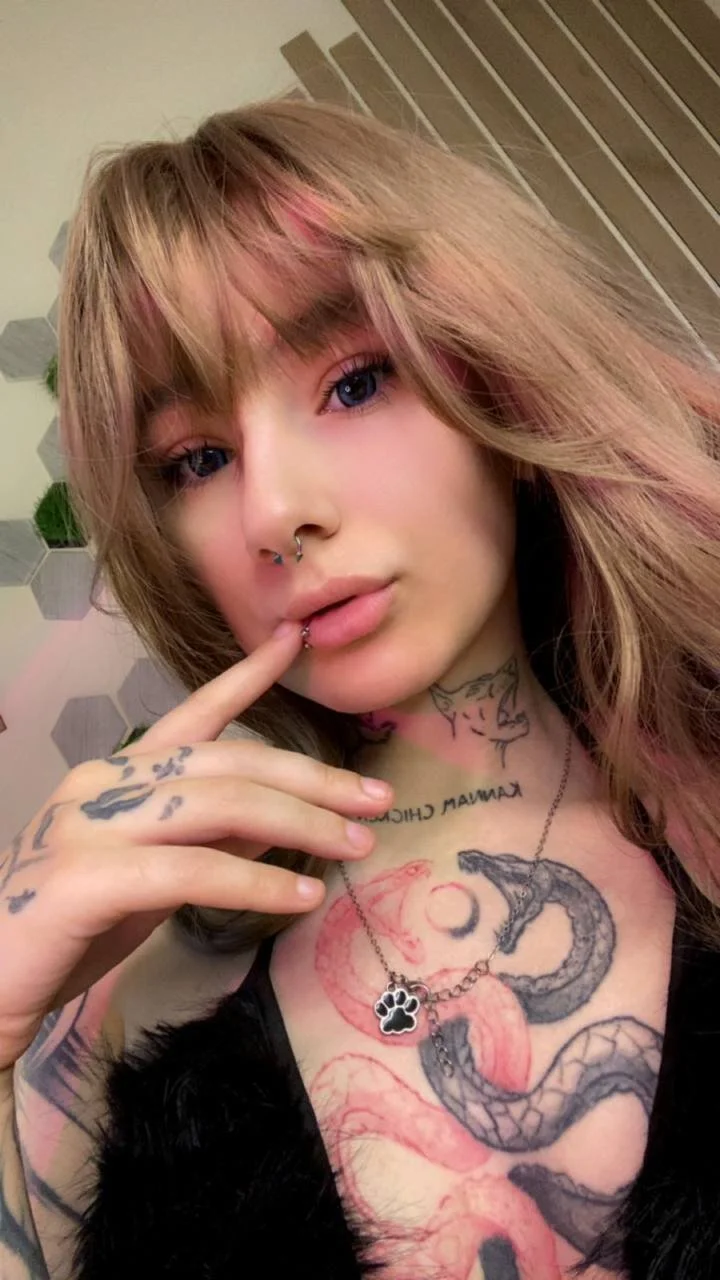 XXX Porn Photo of Nude Cherry_Taylor 1