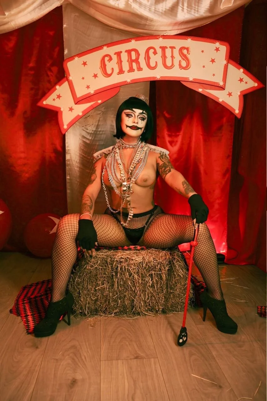 XXX Porn Photo of Nude foxxy_lover 8