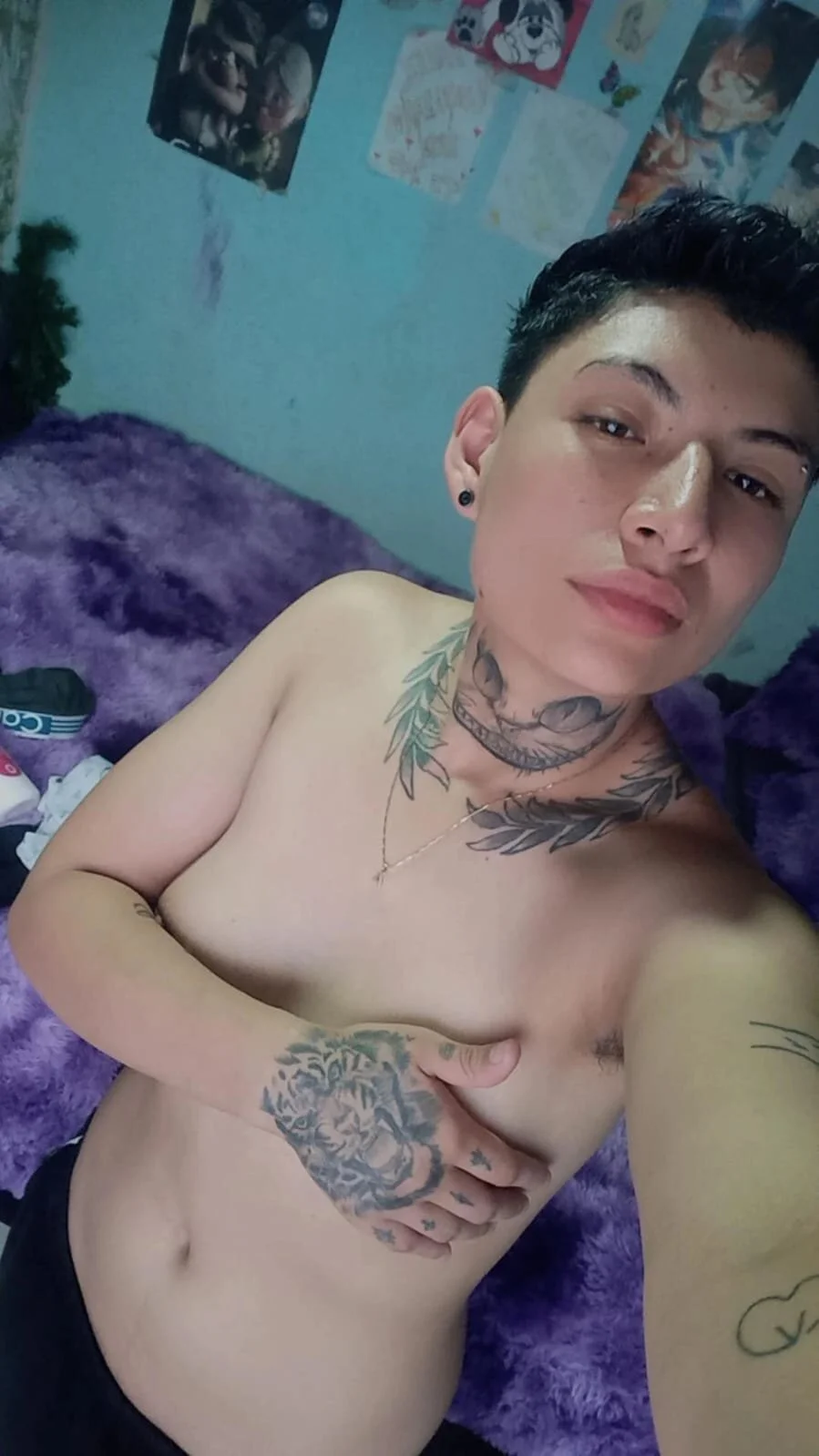 XXX Porn Photo of Nude tomi_tomboy 21