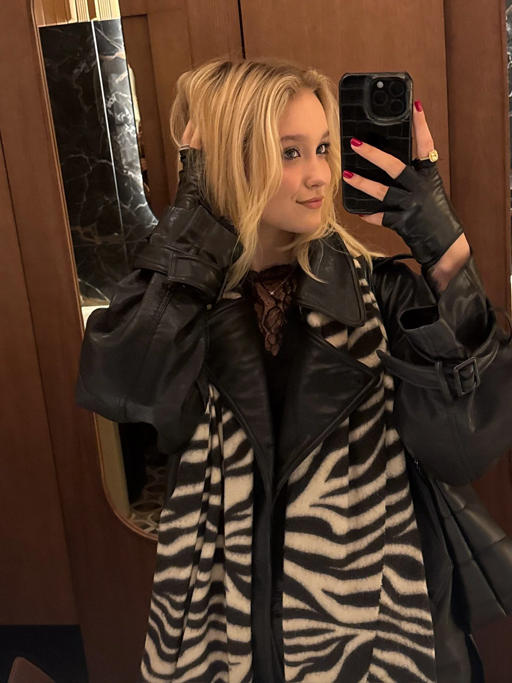 XXX Porn Photo of Nude QueenSerenaa 2