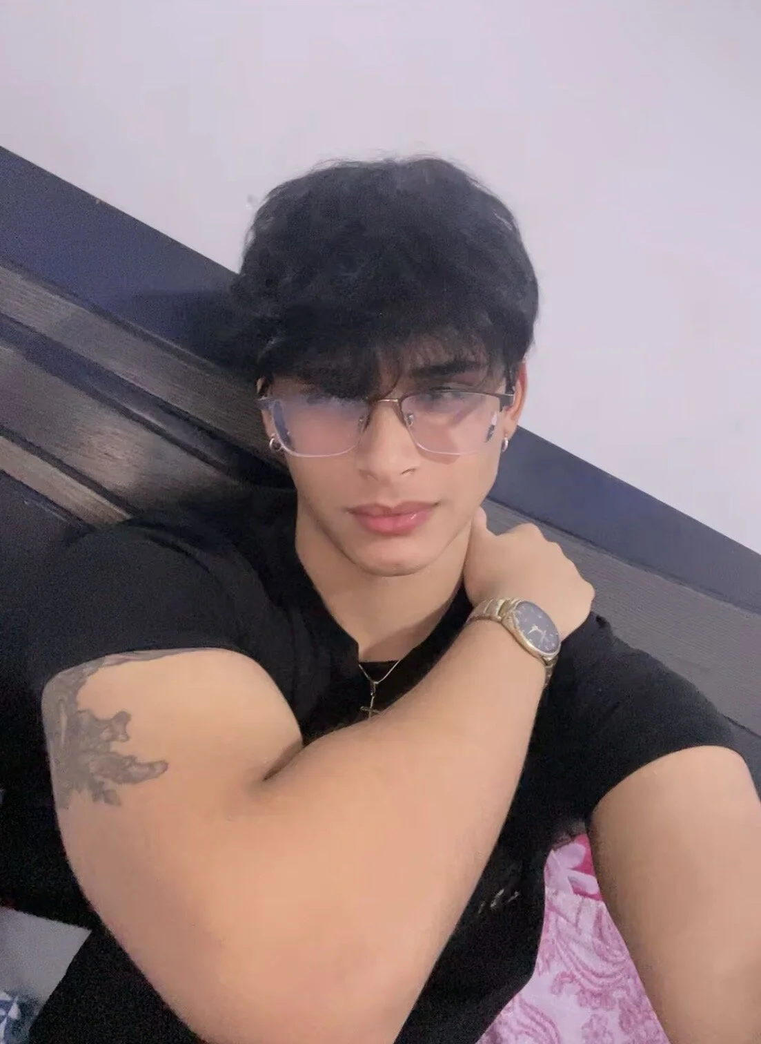 XXX Porn Photo of Nude yisuz_z 4