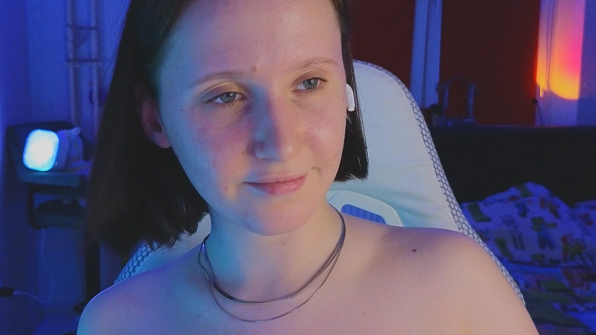XXX Porn Photo of Nude mon_lola 23