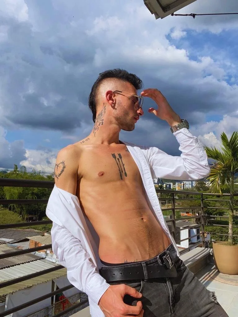 XXX Porn Photo of Nude Sxxthiago 7