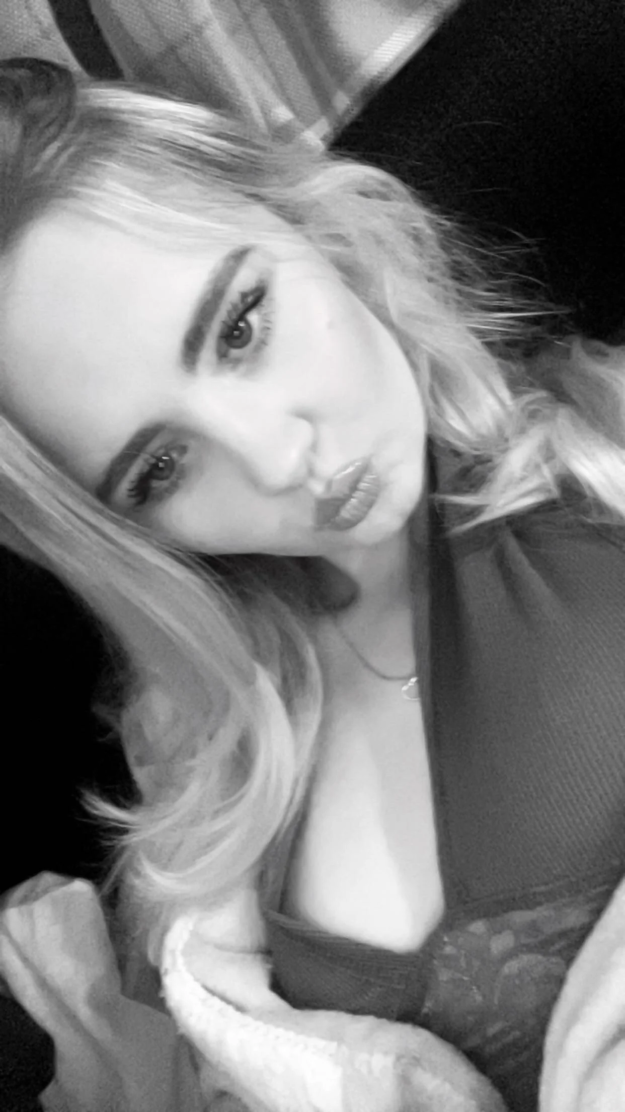 XXX Porn Photo of Nude Abyshine_ 10