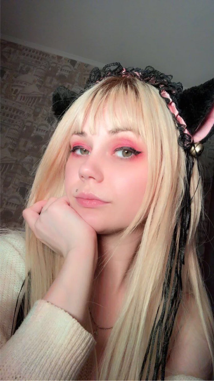 XXX Porn Photo of Nude Teasing_Molly 1