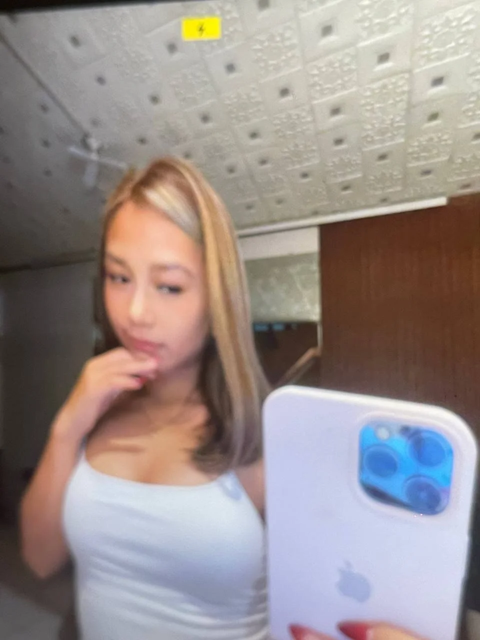 XXX Porn Photo of Nude SusieAbrew 2
