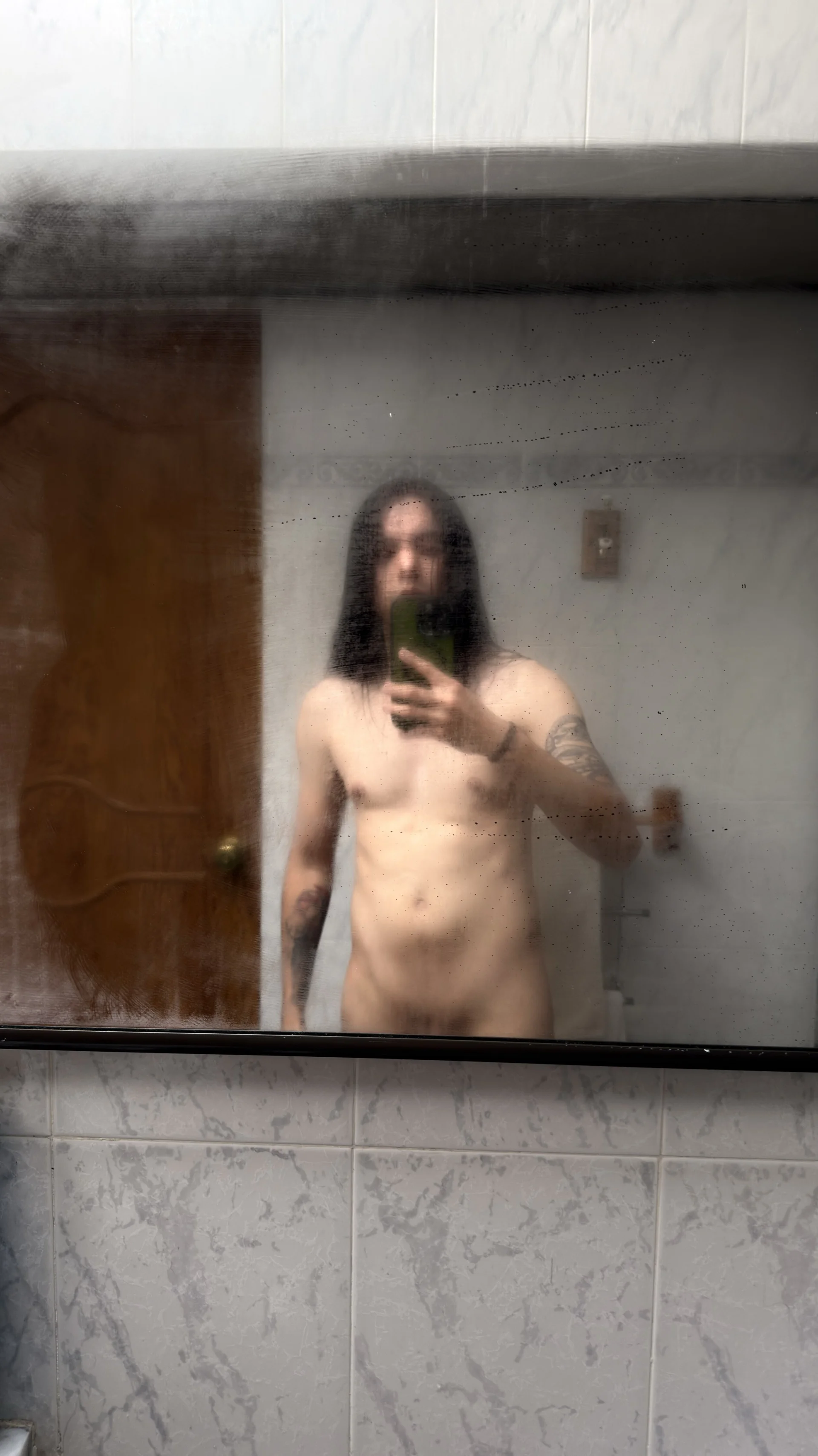 XXX Porn Photo of Nude SanPepeGrillo98 3