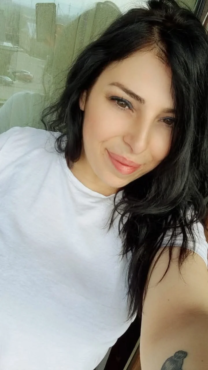 XXX Porn Photo of Nude Bestwoman_12 1