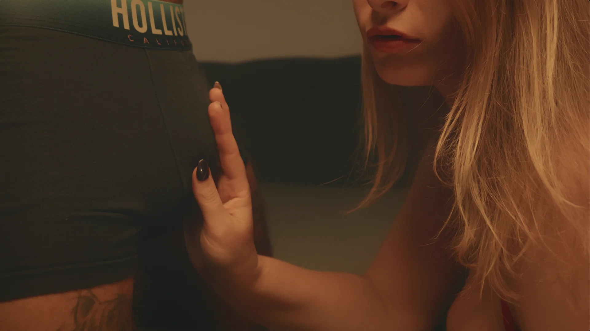 XXX Porn Photo of Nude Julia_and_the_cock 2