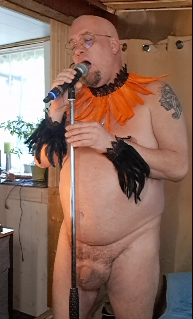 XXX Porn Photo of Nude ShamelessMan 10
