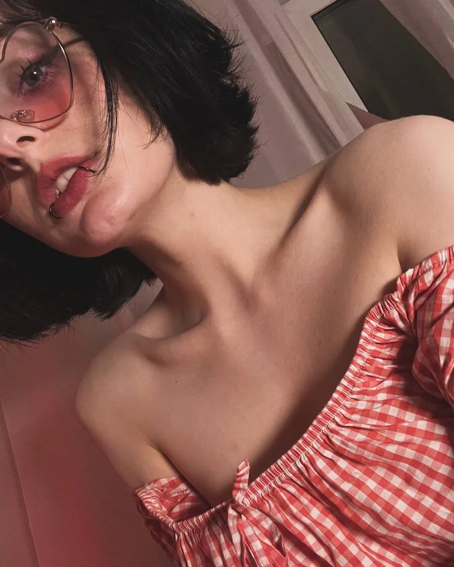 XXX Porn Photo of Nude Alice_Succuby 7