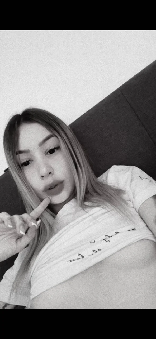 XXX Porn Photo of Nude julieta444_ 1